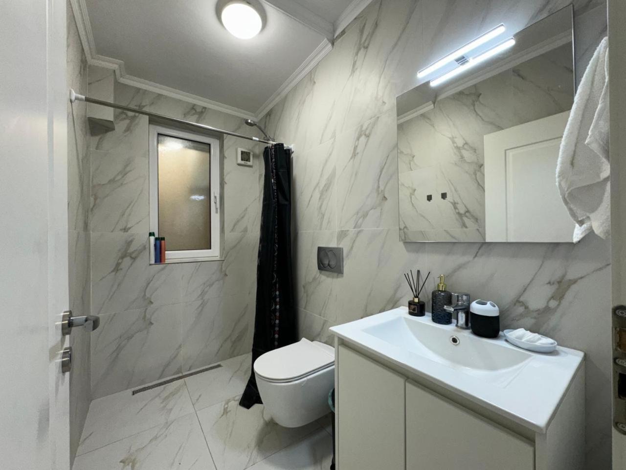 Center Luxury Rooms Tirana Exterior photo